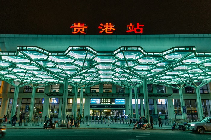 工程名称：烨兴-贵港高铁站广场ETFE膜结构雨棚