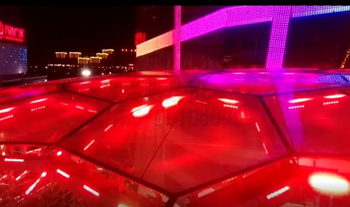 烨兴西宁唐道ETFE膜结构商业中心试灯记
