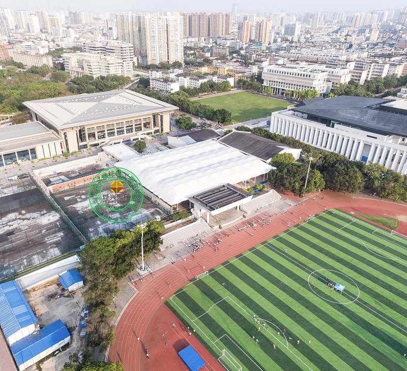 烨兴-广西大学网球场钢膜结构雨棚