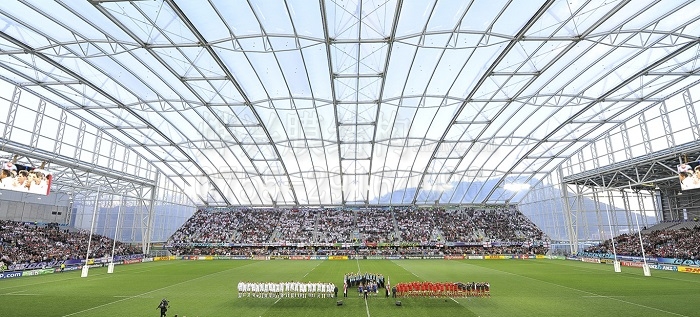 膜结构体育馆透明屋面-烨兴膜结构 膜结构体育馆透明屋面.jpg